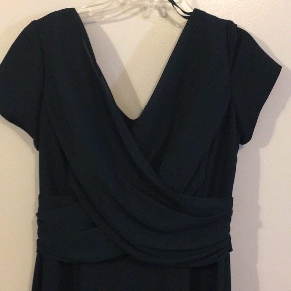 Liz Claiborne Green semiFormal Dress Worn once Sz6 - Picture 2 of 6